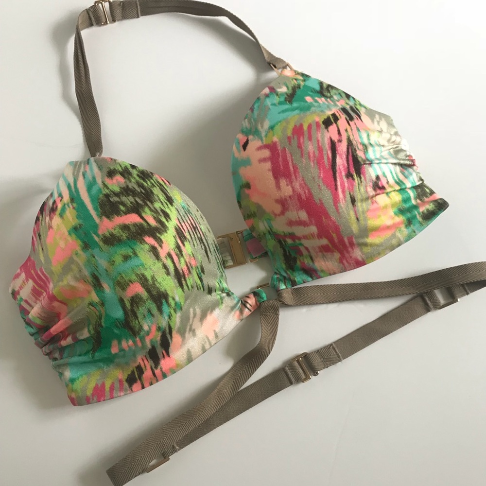 Victoria’s Secret Bikini Set